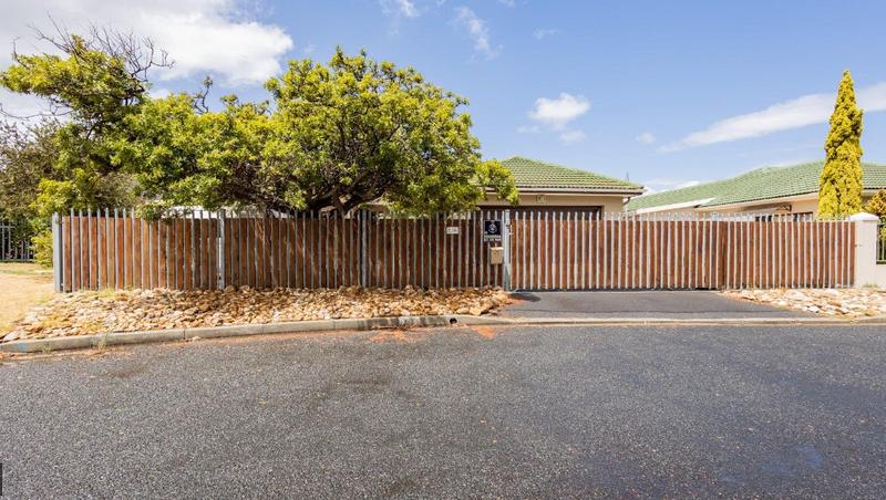 3 Bedroom Property for Sale in Goedehoop Western Cape